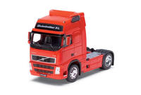 Грузовик-тягач  VOLVO FH12  1:32